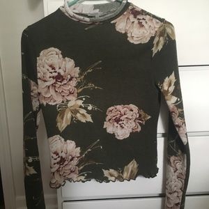 Green Long Sleeve Floral Crop Top Forever21